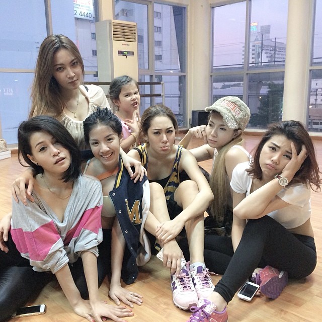 ใบเตย อาร์สยาม - กระแต อาร์สยาม ชุดซ้อมเต้น