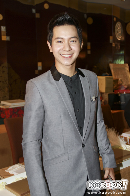 งานแต่ง หมอโอ๊ค โอปอล์ ฉลองวิวาห์สุดชื่นมื่น แพลนฮันนีมูนยุโรป