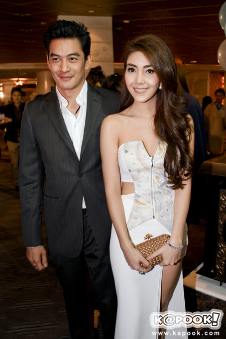 งานแต่ง หมอโอ๊ค โอปอล์ ฉลองวิวาห์สุดชื่นมื่น แพลนฮันนีมูนยุโรป