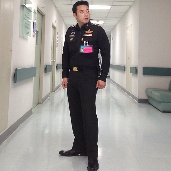 ประวัติมิค บรมวุฒิ