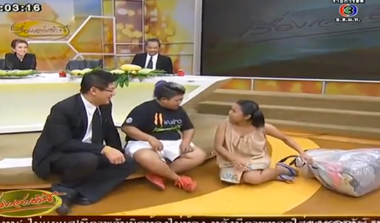 ละม่อม ไข่ตุ้ม หอบเสื้อผ้าบุกครอบครัวบันเทิง