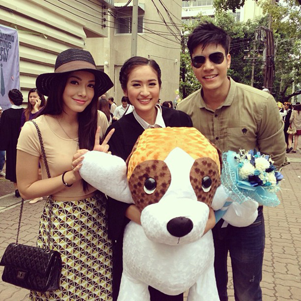 อายส์ กมลเนตร