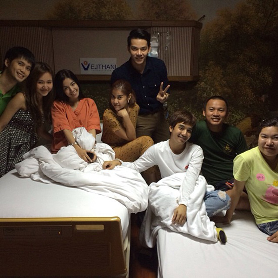 ใบเตย อาร์สยาม เข้าโรงพยาบาล