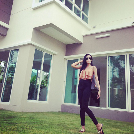 ใบเตย ทักษิณ