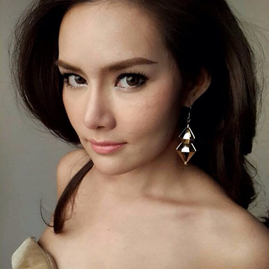 ญาญ่าหญิง รฐา