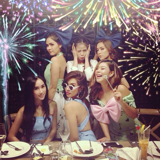 ปาร์ตี้วันเกิด พลอย ชวพร