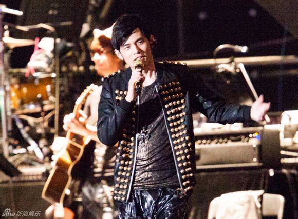 เจย์ โชว์ เครียม แต่งงาน ฮันนาห์ ควินลิแวน