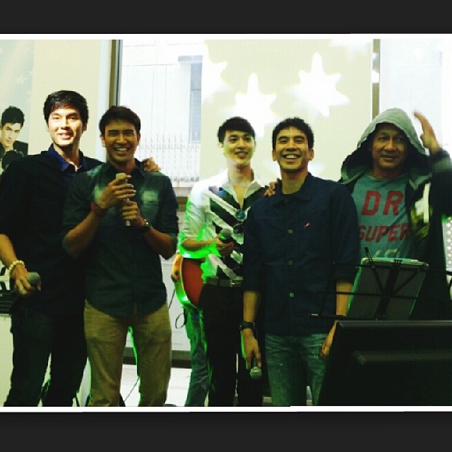 งานปีใหม่ บ้านประวิทย์ เหล่าดาราช่อง 3 ร่วมเพียบ