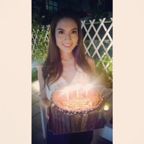 แอฟ ทักษอร ฉลองวันเกิด อายุ 33 ปี