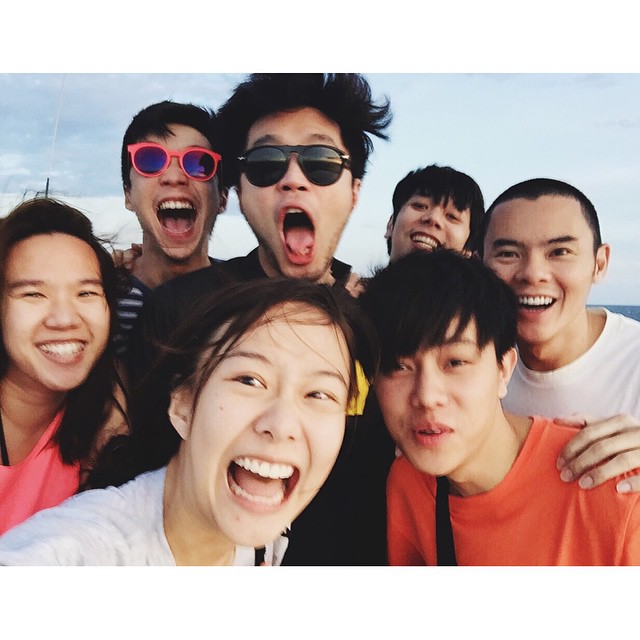 ย้ง ทรงยศ นำทีมดาราวัยโจ๋ ดำน้ำชมปะการัง เกาะหลีเป๊ะ