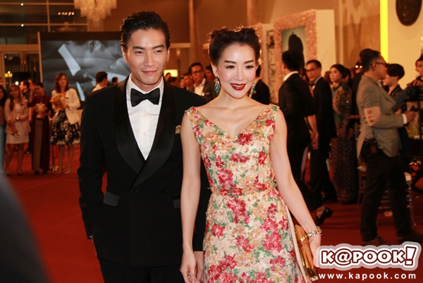 คู่รักดารา ร่วม งานแต่ง ชมพู่ น็อต