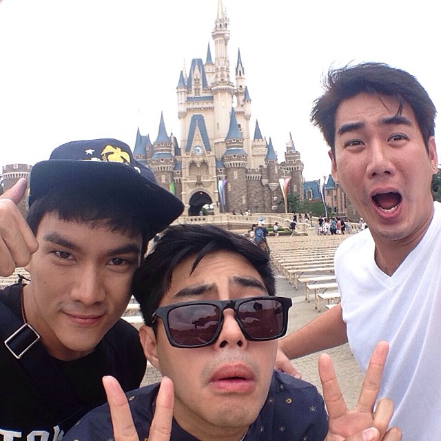 ท็อป จรณ มิกกี้ สวิส ป๊อก โฆษวิส