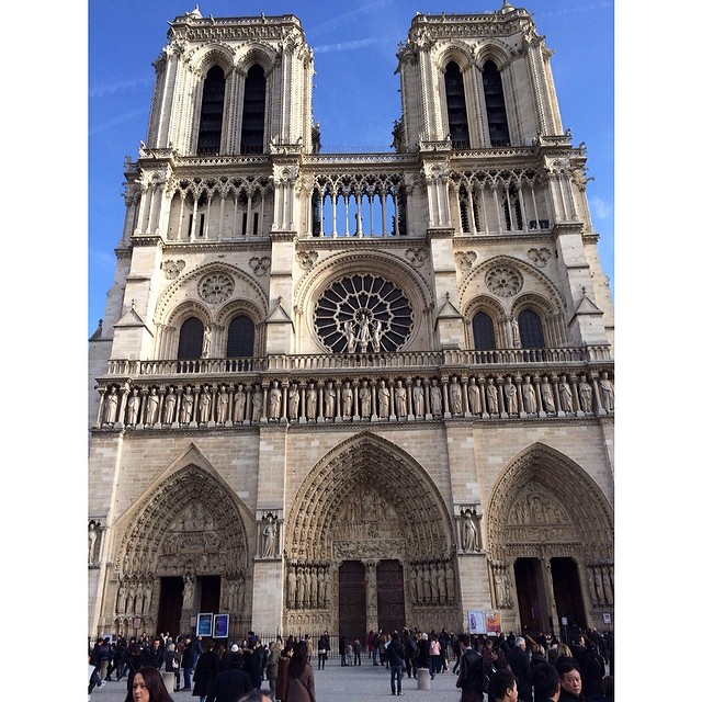 อ้วน รังสิต เที่ยวปารีส