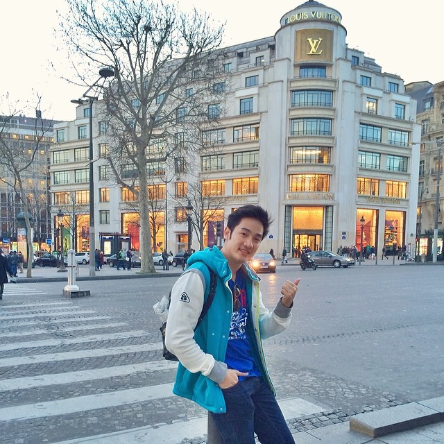 อ้วน รังสิต เที่ยวปารีส