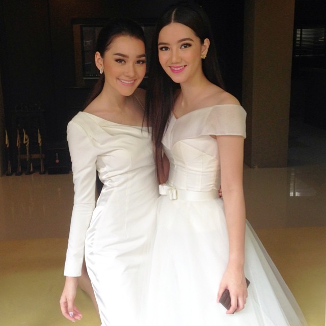 อั้ม แอมป์ พร้อมแก๊งเพื่อน เปิดตัว The Face Shop