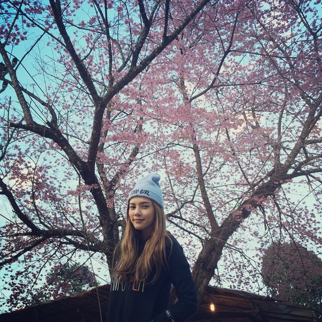 อุ้ม ลักขณา