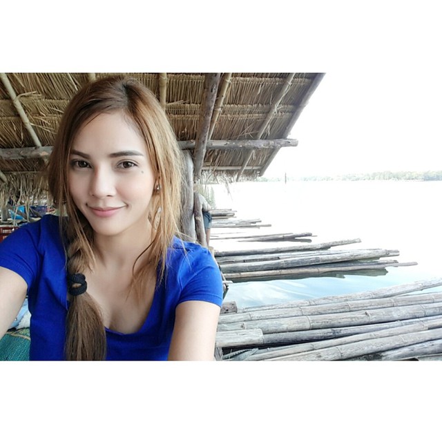 อุ้ม ลักขณา