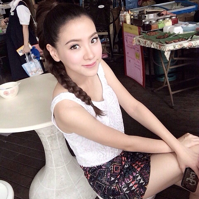 ใบเฟิร์น พิมพ์ชนก