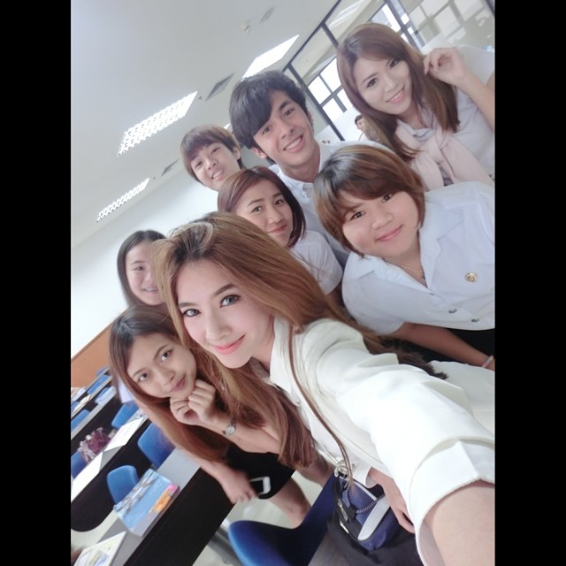 เบเบ้ ธันย์ชนก