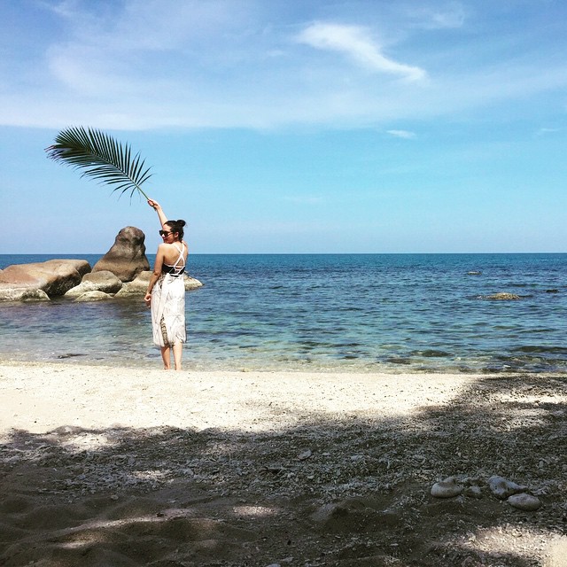 พลอย เฌอมาลย์ ชุดว่ายน้ำ