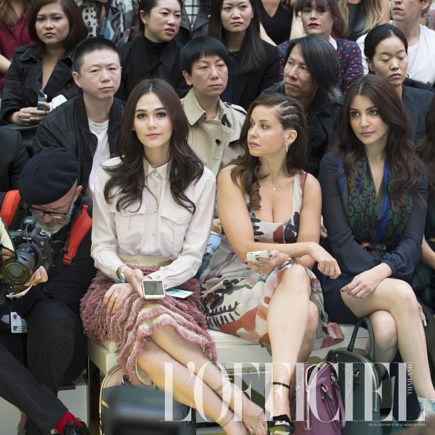 ชมพู่ อารยา ชมแฟชั่นของ Burberry