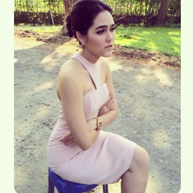 ชมพู่ อารยา