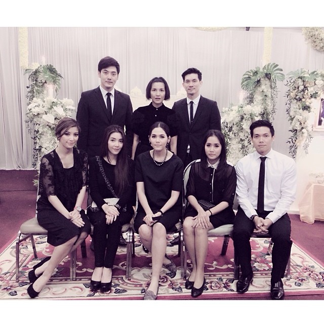 ชมพู่ อารยา