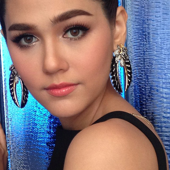 ชมพู่ อารยา