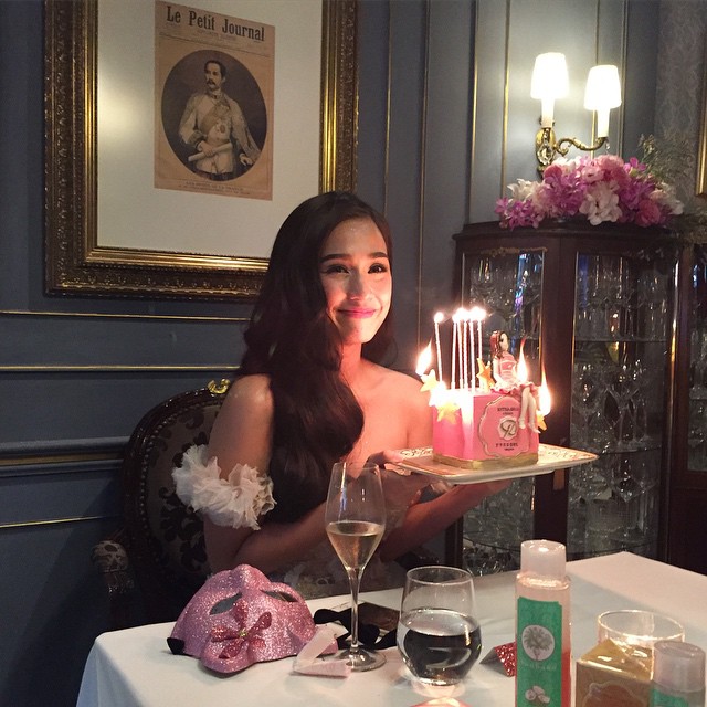 ครีม เปรมสินี จัดปาร์ตี้หน้ากากจิ้งจอก