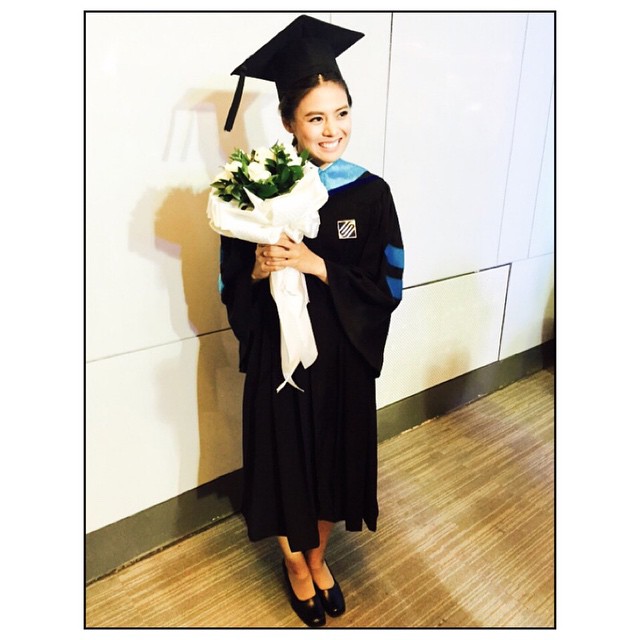 ใบเฟิร์น พัสกร คว้าปริญญาโท