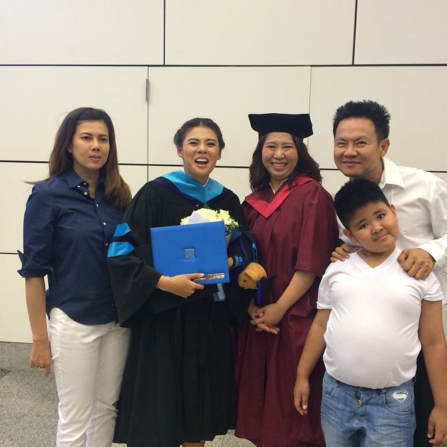 ใบเฟิร์น พัสกร คว้าปริญญาโท