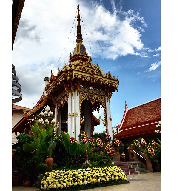 ฟลุค จิระ หรือ ฟลุค ซีควินท์