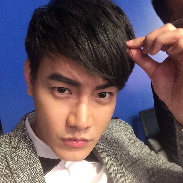 ฟลุค จิระ หรือ ฟลุค ซีควินท์