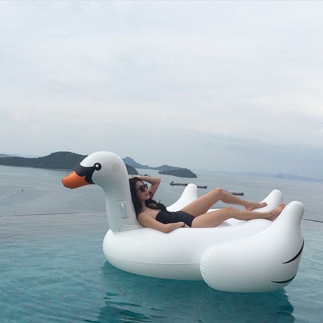 กิ๊บซี่ ชุดว่ายน้ำ