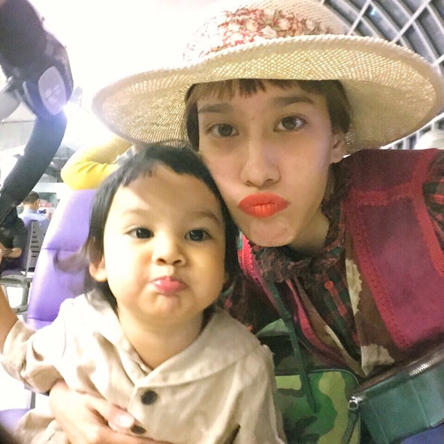 ไอด้า น้องลัลลาเบล ตะลุยเที่ยวฮ่องกง