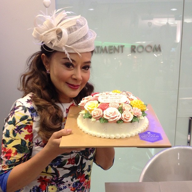 จิ๊ก เนาวรัตน์