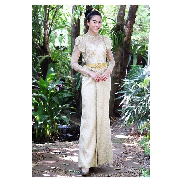 จุ๋ย วรัทยา ชุดไทย