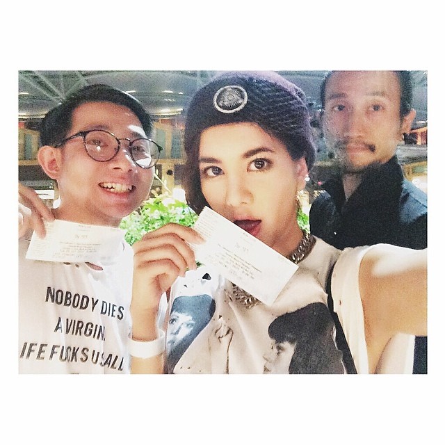 ตูน ก้อย