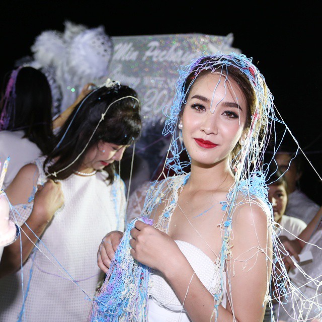 มิน พีชญา