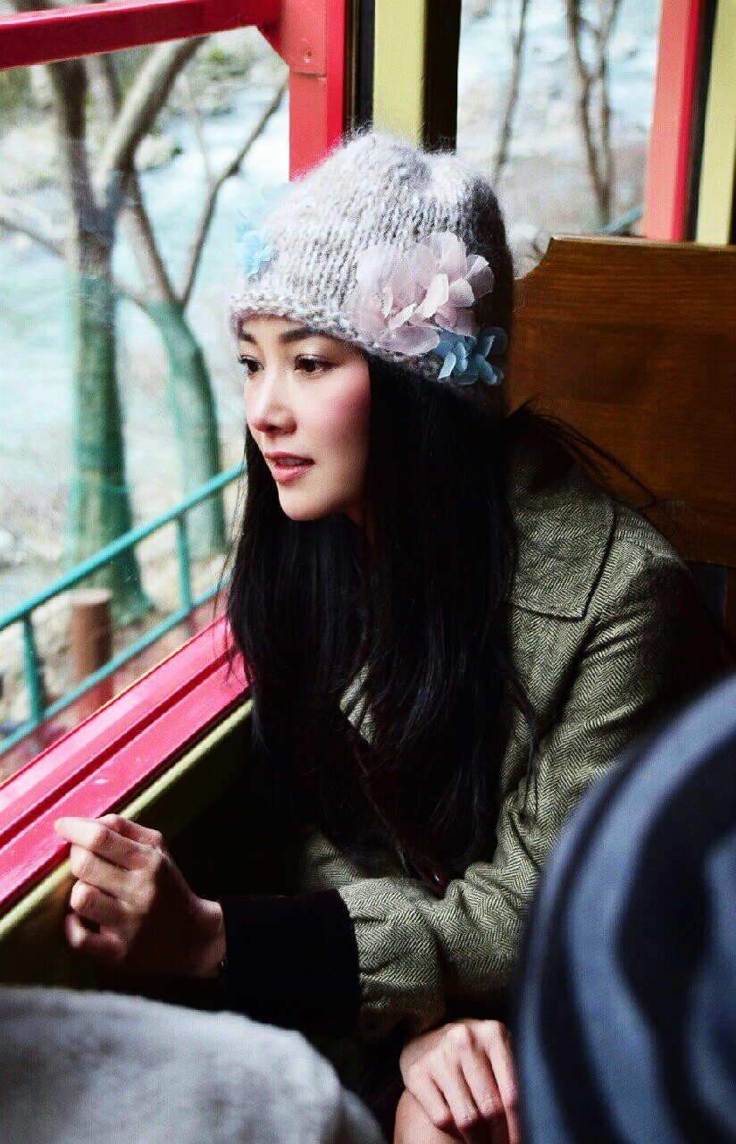 ขวัญ อุษามณี