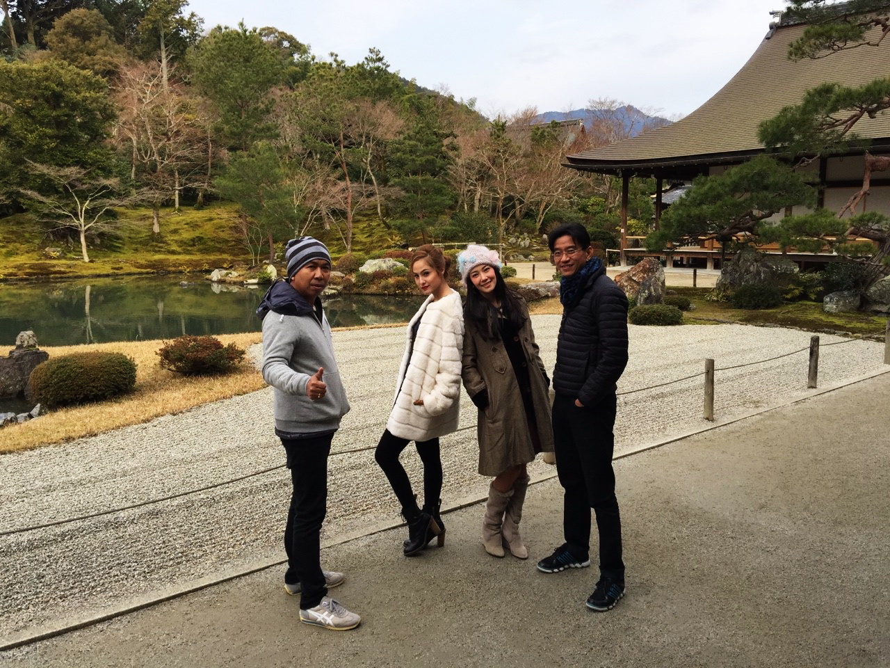 ขวัญ อุษามณี