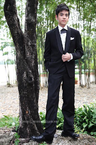 หนักแน่น อาทิตย์ นิยมกุล , มิว รักแห่งสยาม