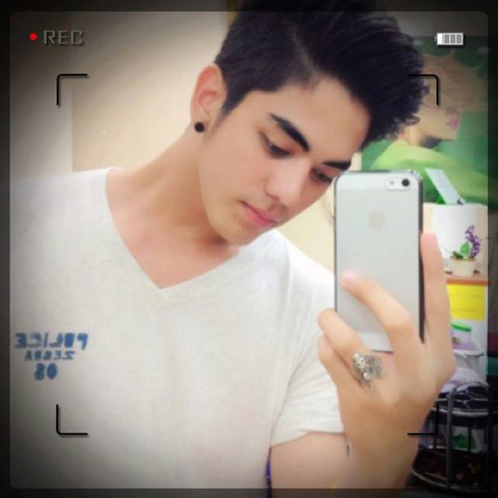 หนักแน่น อาทิตย์ นิยมกุล , มิว รักแห่งสยาม