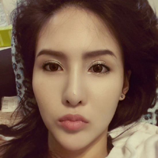 น้ำใส นัทธินันท์ กุมชพร