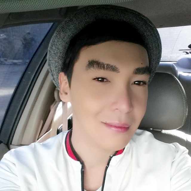 นาธาน โอมาน คิ้ว 4 มิติ