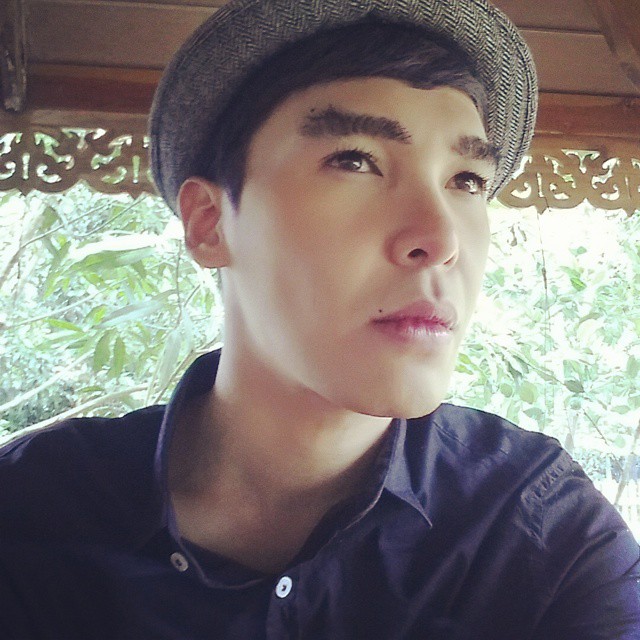 นาธาน โอมาน คิ้ว 4 มิติ