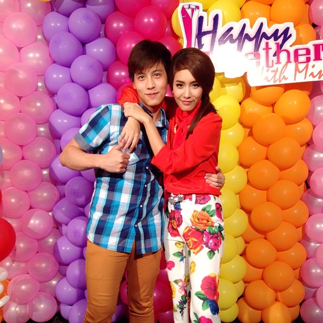 นิว ธนสิทธิ์ น้องชาย มิน พีชญา