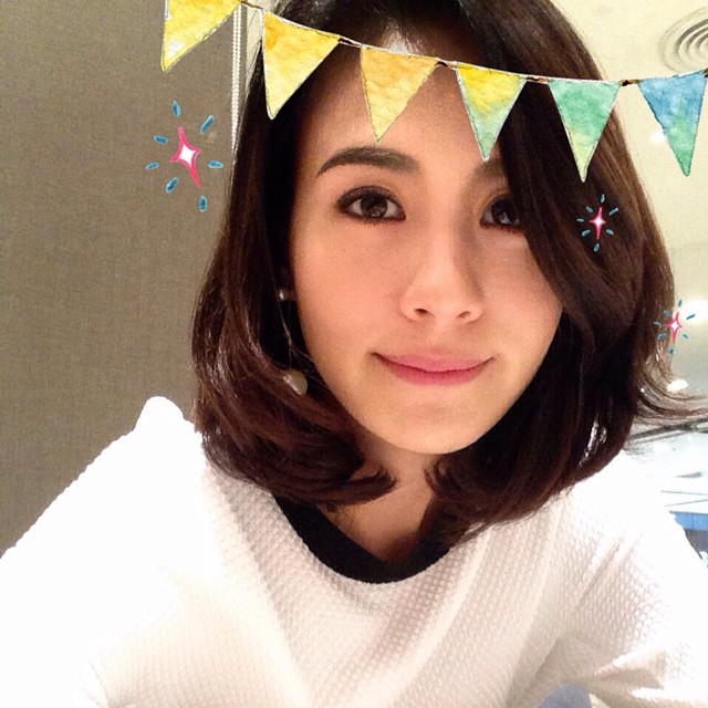 รถเมล์ คะนึงนิจ ตัดผมสั้น