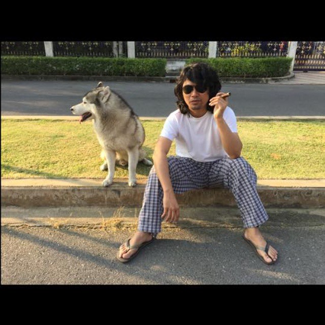 เสก โลโซ โชว์ภาพหมาเลียปาก