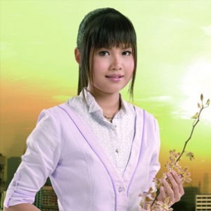 ตั๊กแตน ชลดา